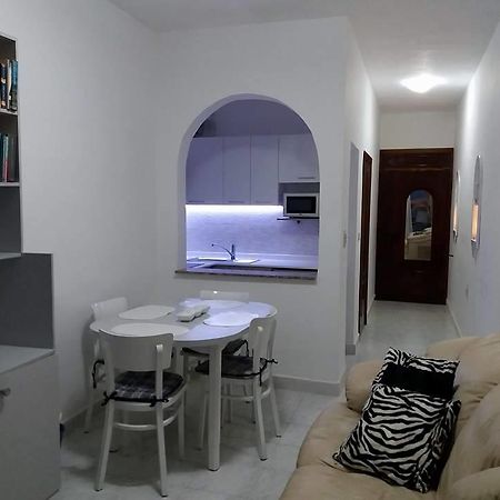 Marsalforn Beachfront Deluxe Apartment المظهر الخارجي الصورة